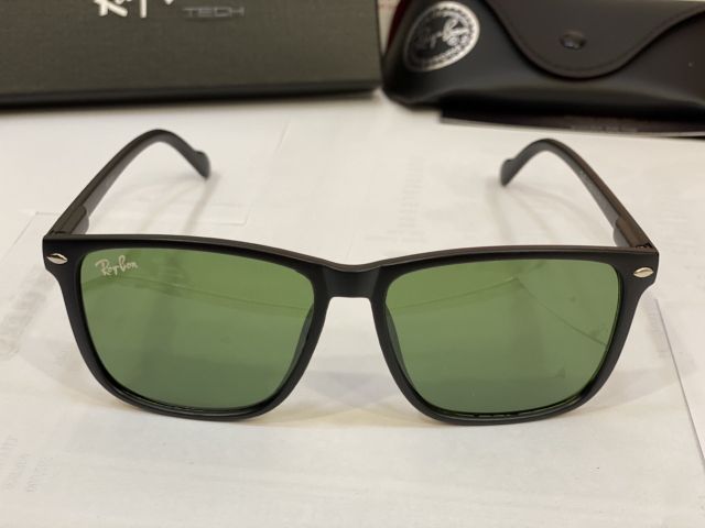 Kính mát vuông tròng thủy tinh