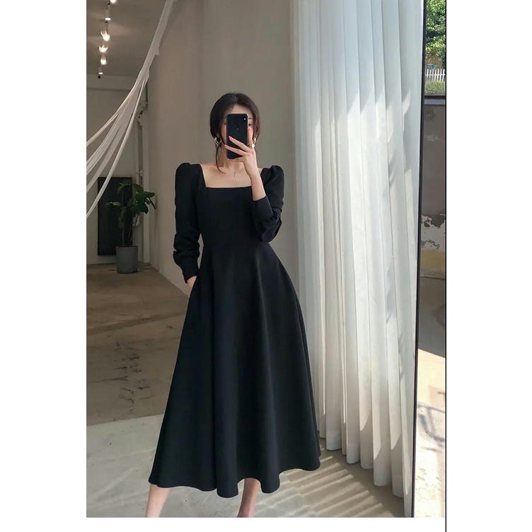 Đầm tay dài cổ vuông màu đen kiểu Pháp phong cách retro thời trang mùa thu 2021 cho nữ