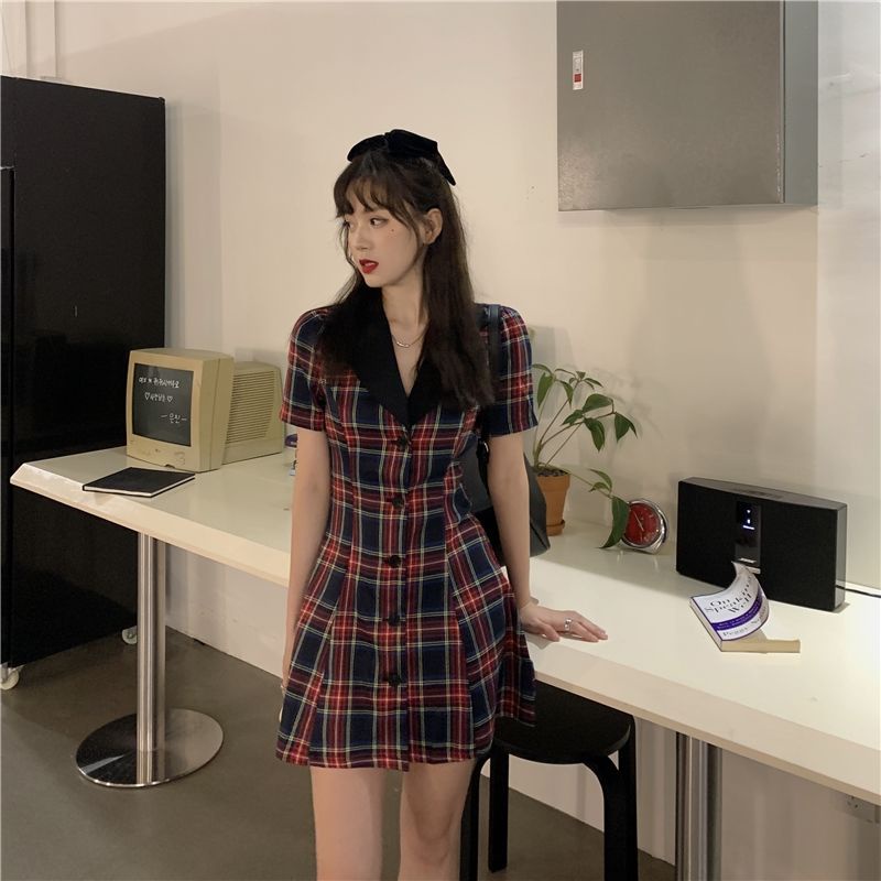 Đầm tay ngắn cổ polo thắt nơ họa tiết sọc caro phong cách retro 06486