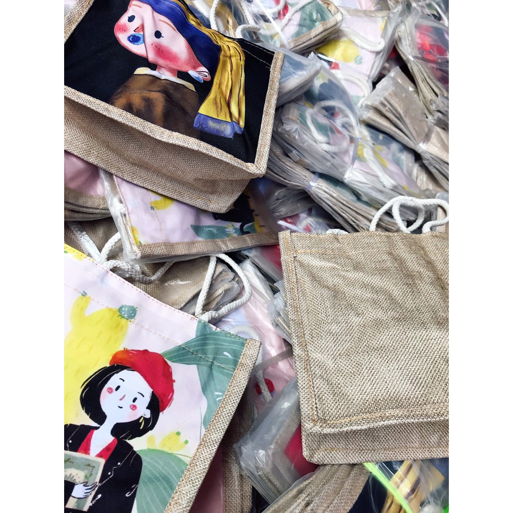 Túi Cói GRAFFITI Đi Biển Phong Cách Hàn Quốc Hoạ Tiết Hoạt Hình Siêu Đáng Yêu MẪU MỚI SIÊU ĐẸP | BigBuy360 - bigbuy360.vn