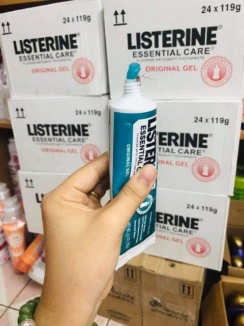 Kem đánh răng Listerine Mỹ 119g