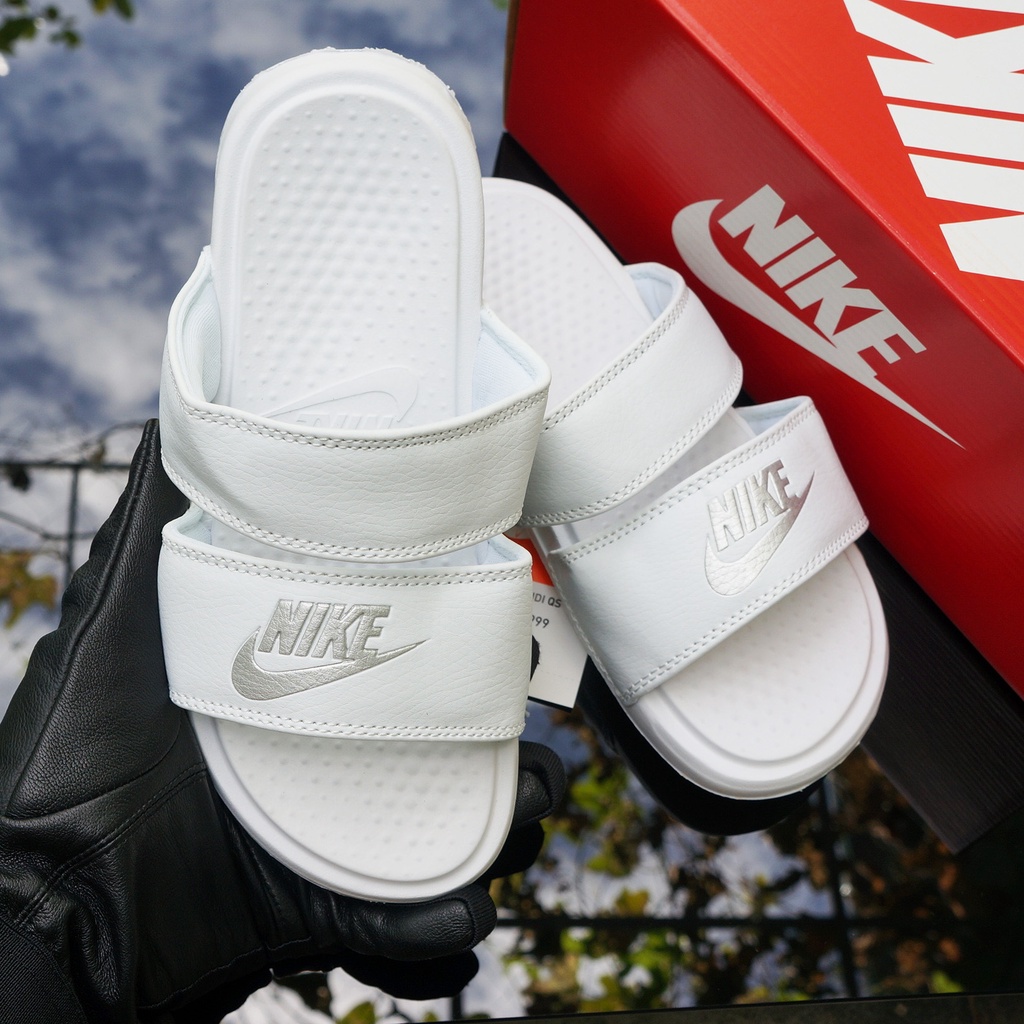 Lẻ size giảm giá sập sàn Nike + hộp hãng + tem tag hot trend VNXK siêu cấp loại 1 quai ngang nam nữ. BH Slippers