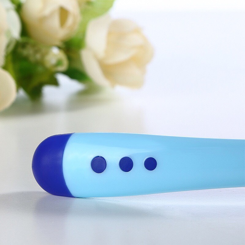 THÌA BÁO NÓNG -THÌA ĂN DẶM CHO BÉ THÔNG MINH CẢM ỨNG NHIỆT AN TOÀN CHO BÉ