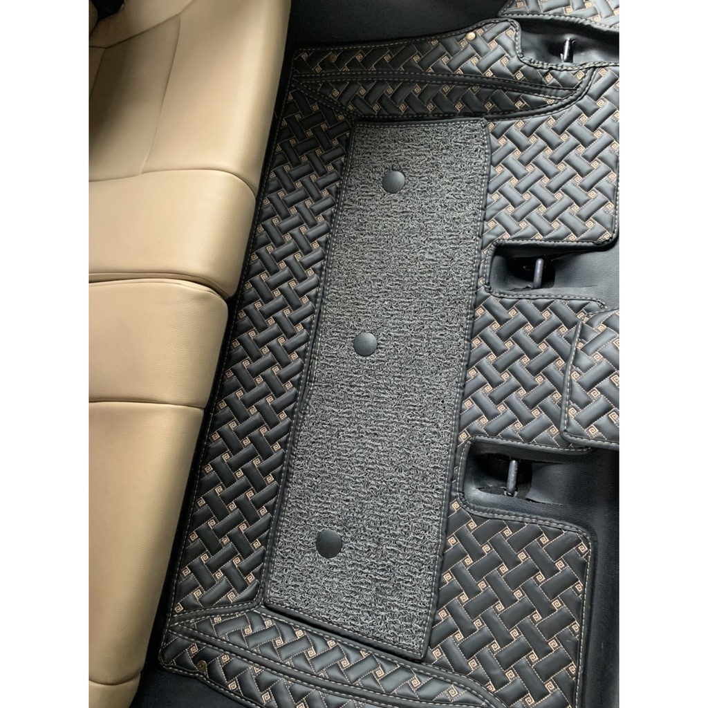 Thảm lót sàn ô tô 6D Toyota Innova  - Da PU cao cấp, Không mùi, Giảm 20% tiếng ồn