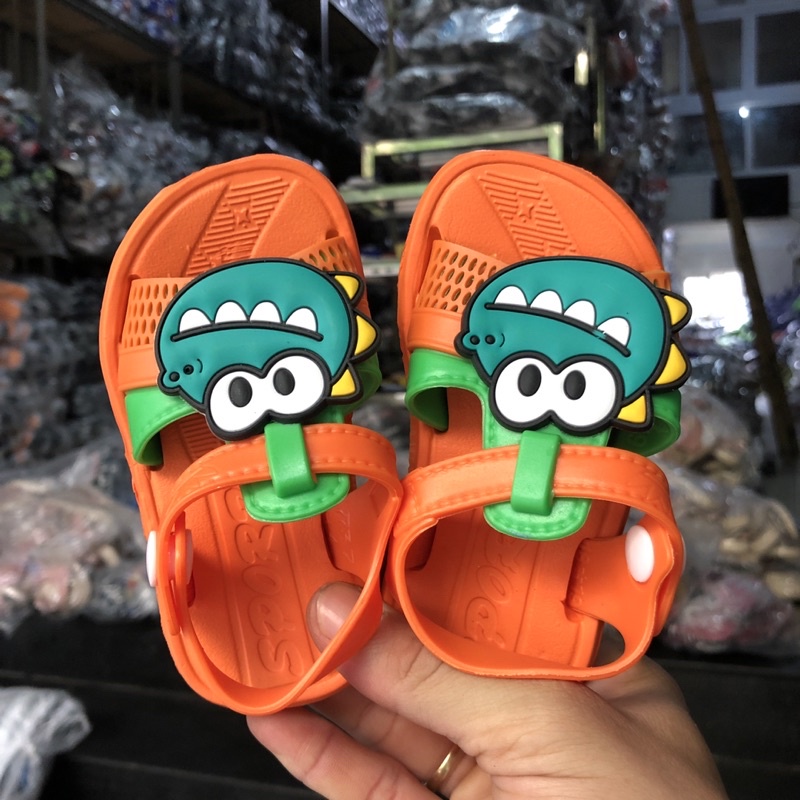 Dép Sandal Quai Hậu Cho Bé Trai Và Bé Gái Tập Đi Hình Khủng Long, Chất Siêu Nhẹ Eva Mềm 7737