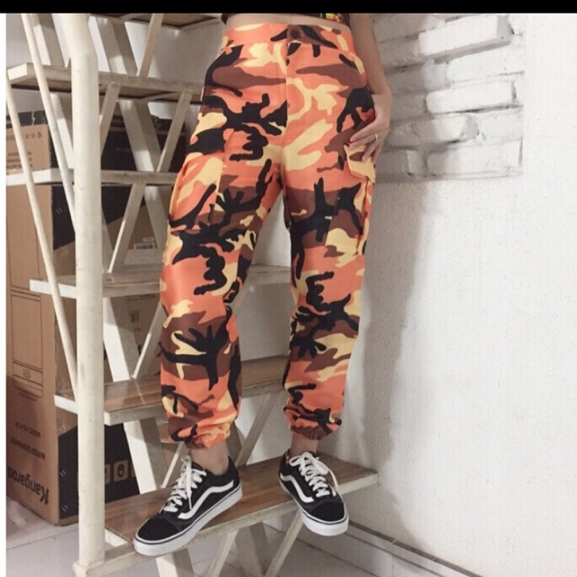 Quần jogger camo rằn ri cam