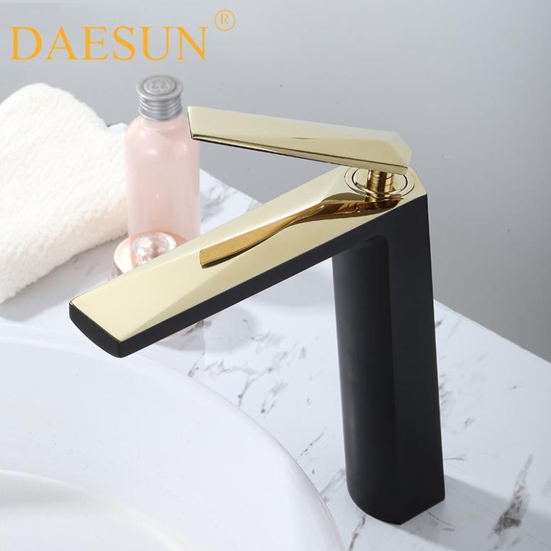 VÒI CHẬU LAVABO NÓNG LẠNH DAESUN DS 3221 .