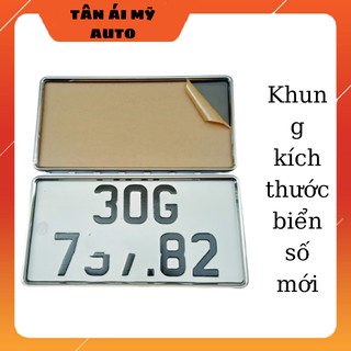 khung inox có viền ngoài dùng cho biển số ô tô kích thước mới xe vận tải và xe gia đình 2 biển bằng nhau
