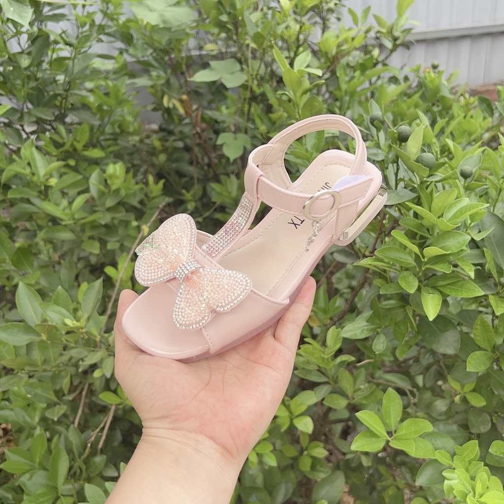 Sandal cho bé gái- dép cho né gái có gót thấp babyshark mã 8101