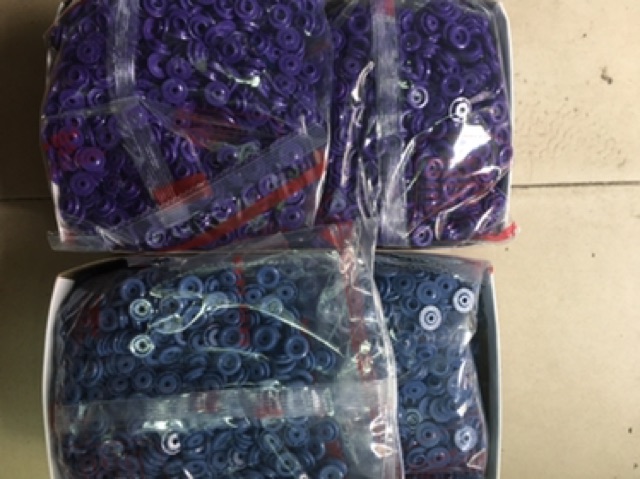 Khuy  Bấm Nhựa T5 - để Túi ~ 80 bộ