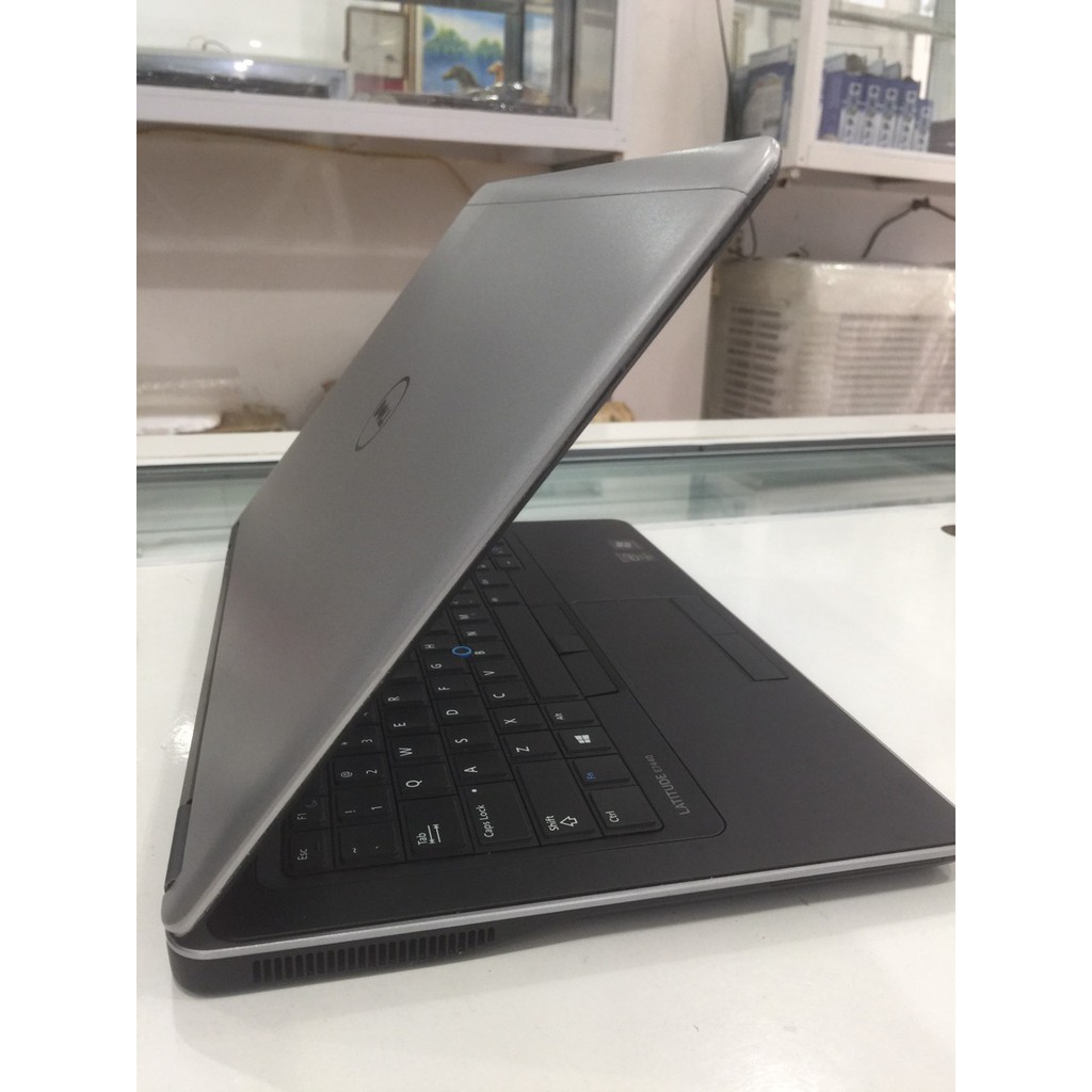 Laptop Dell latitude 7440 i5- 4300u 8gb 256gb, 14 inch HD siêu mỏng