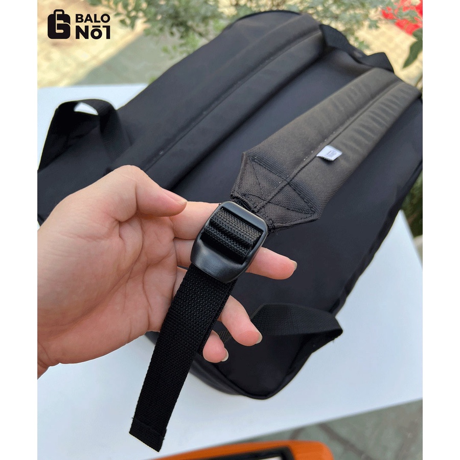 [Tặng Kèm Vớ] Balo Thời Trang Van.s Of The Wall – Black