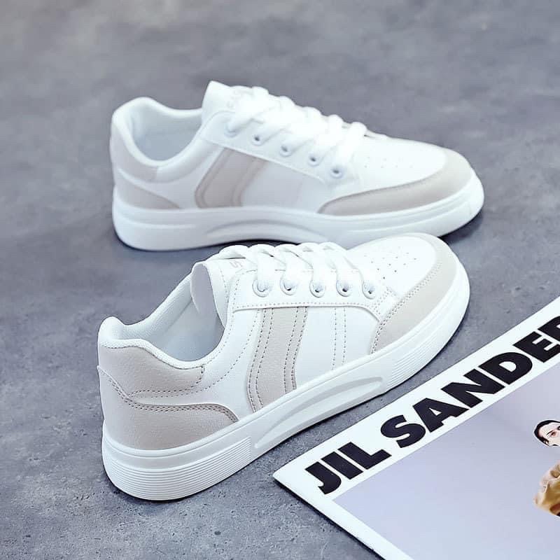 GIÀY THỂ THAO NỮ HOT TREND 2022