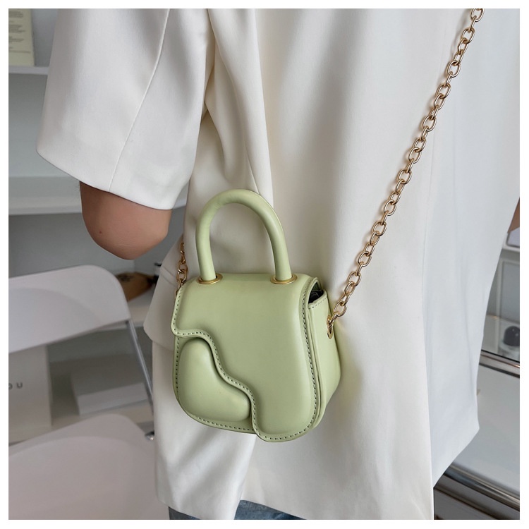 Túi đeo chéo dáng vuông nhỏ phối dây xích thời trang 2022 cho nữ