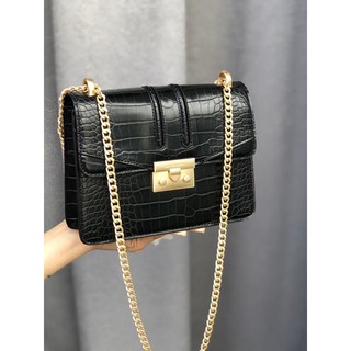 TÚI CHARLES & KEITH BLUSH PUSH-LOCK ❤️ code: ck2-20680639