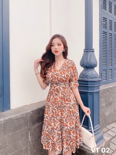 Đầm hoa xoè