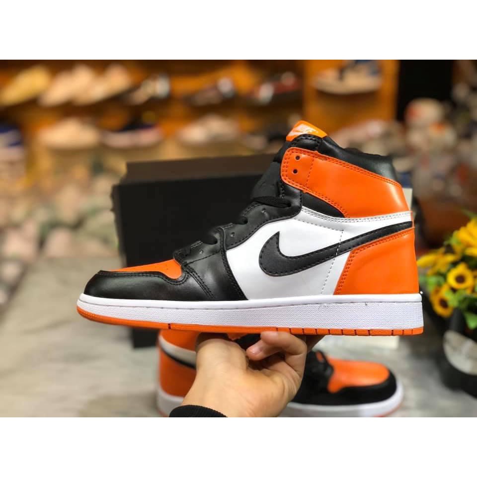 Giày Air Jordan 1 High Cam Đen