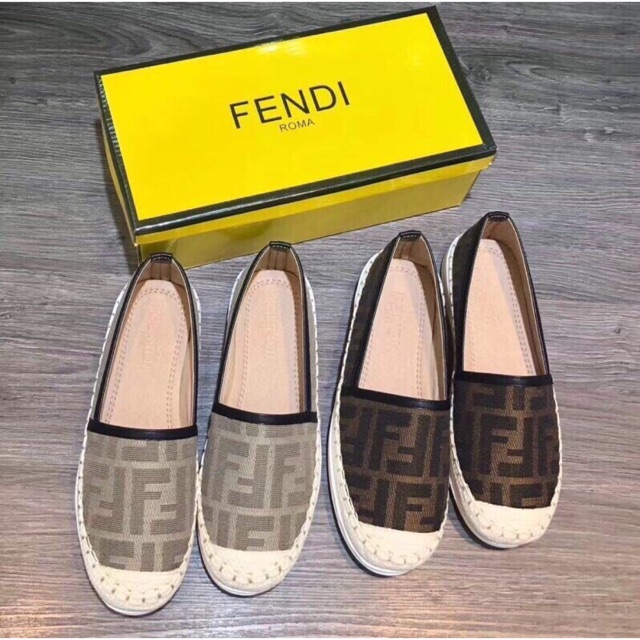 giày lười vân kẻ