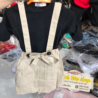 Yếm bé gái