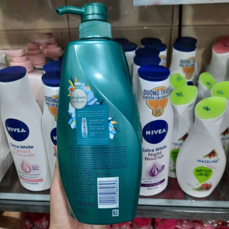 Dầu Gội Rejoice Hoa Lily 650g