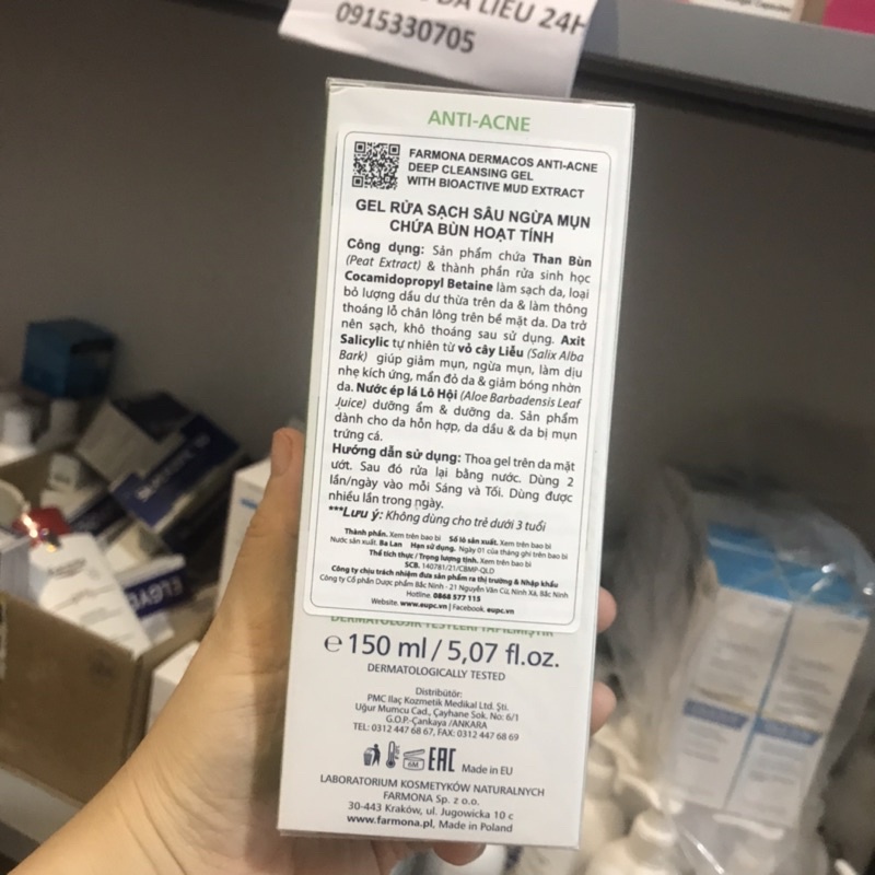 SỬA RỬA MẶT FAMONA DERMACOS ANTI ACNE DEEP CLEANSING GEL 150ml