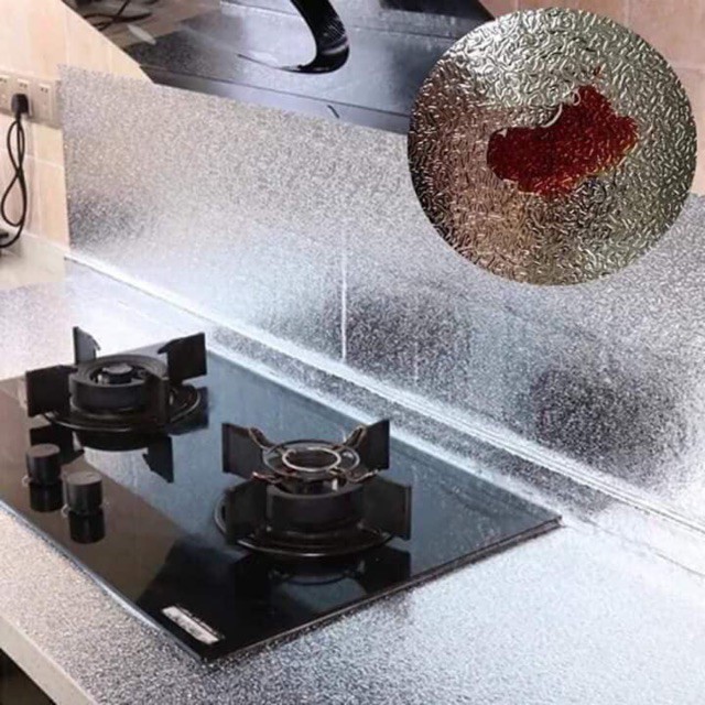 Giấy bạc dán bếp cách nhiệt, miếng decal dán tường nhà bếp chống thấm bền đẹp