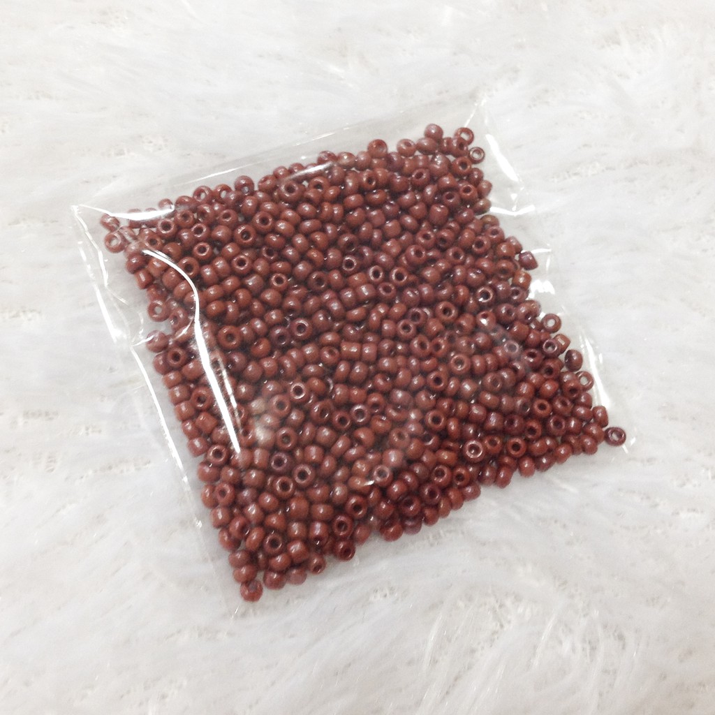 Hạt cườm kết áo đính trang phục nhiều màu tone đỏ 2mm