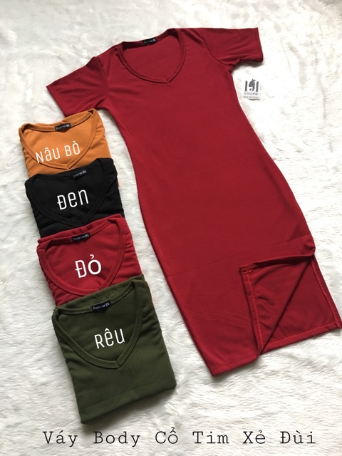 Váy Body Cổ Tim Xẻ Đùi - VN12