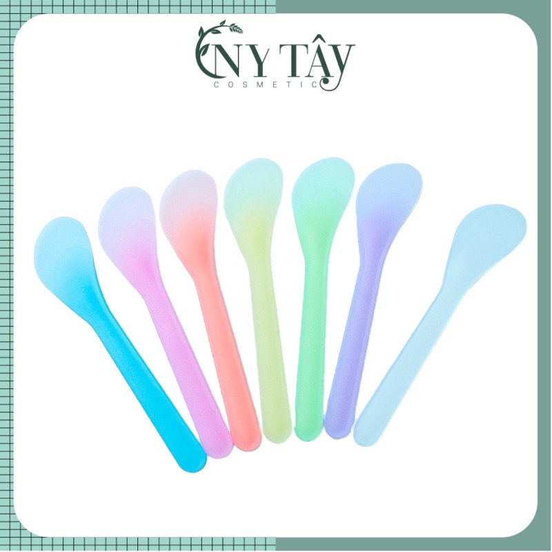 Lẻ 1 muỗng nhựa múc kem body - trộn mask màu ngẫu nhiên.