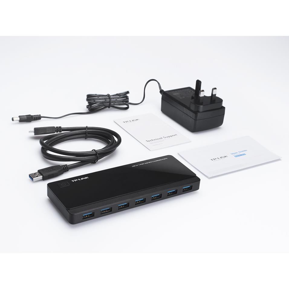 USB 3.0 7-Port Hub with 2 Charging Ports UH720