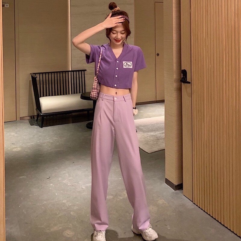 [Mã FAMAYWA giảm 10K đơn 50K] 🍓🍓áo croptop cổ V thêu Logo BS hot hit🍓🍓 Logo thêu bao đẹp | BigBuy360 - bigbuy360.vn