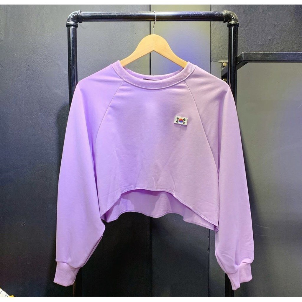 ÁO CROPTOP TAY DÀI HÌNH LÁ CỜ HÀN - ÁO THUN NỈ DÀI TAY CRT LOGO CỜ HÀN TÍM TRẮNG | BigBuy360 - bigbuy360.vn