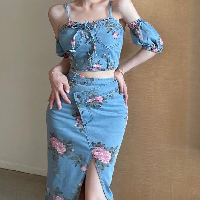 [M &amp; E] Set Áo Hai Dây Denim Hoa + Chân Váy Xẻ Tà Dài Trung Bình Phong Cách Retro Cho Nữ