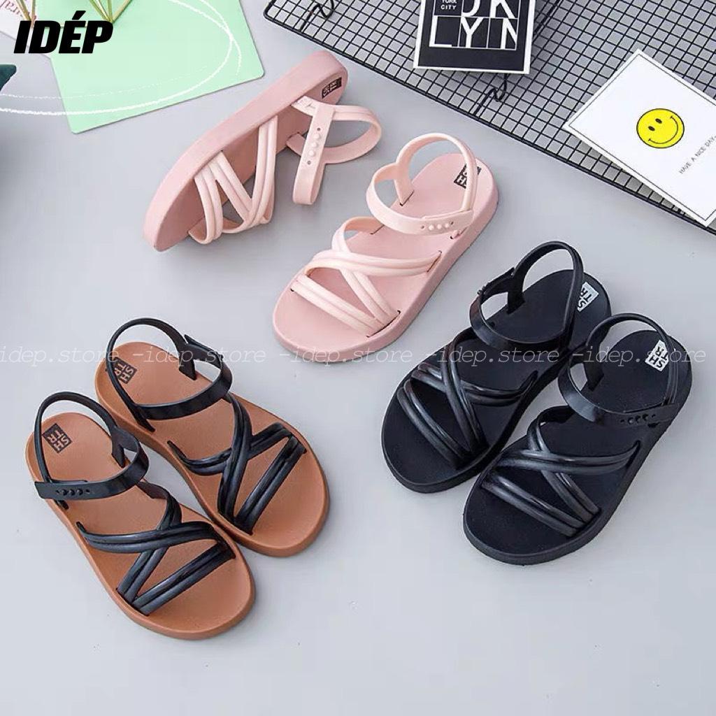𝐢𝐃𝐄́𝐏 𝐆𝐋𝟎𝟕𝟎 Giày sandal Nữ nhựa dẻo quai chéo INS đi học, đi mưa chất liệu cao su êm chân chống trơn trượt