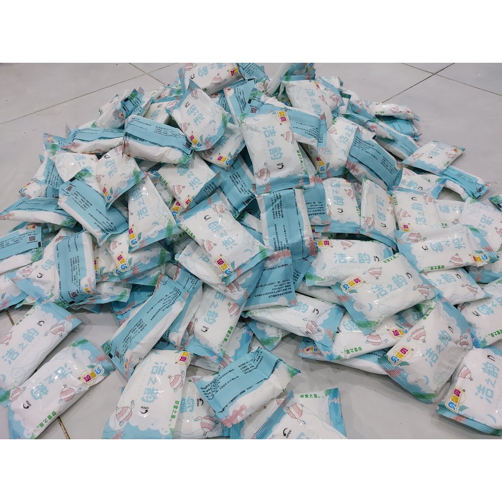 Khăn ướt gói mini 1 bịch 10 tờ không mùi kháng khuẩn