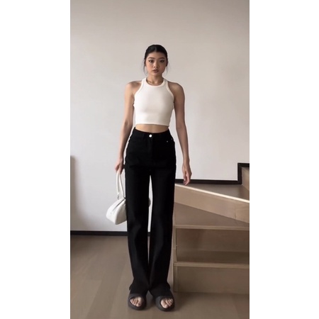 Quần Jeans đen cạp cao hack dáng ống suông dễ dàng phối mọi trang phục cá tính