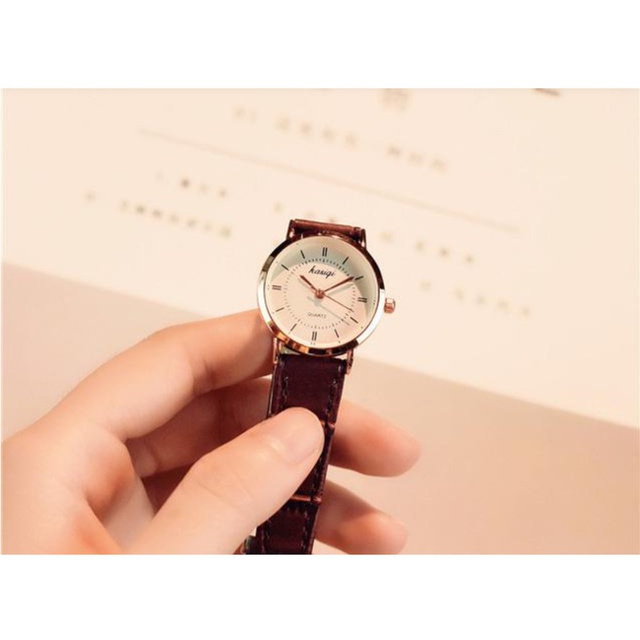 ĐỒNG HỒ NỮ DÂY DA KASIQI MẶT TRÒN ĐÍNH ĐÁ SIÊU ĐẸP | BigBuy360 - bigbuy360.vn