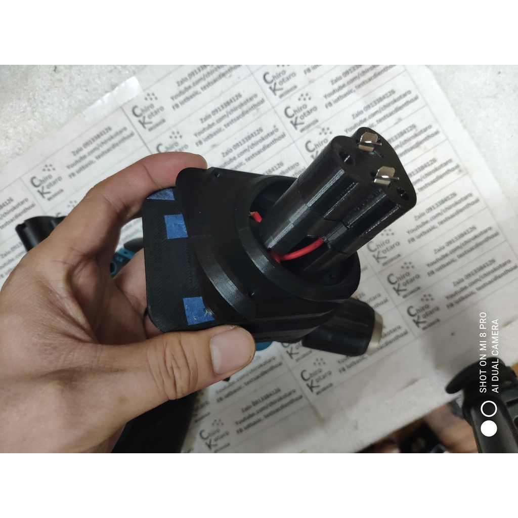 NEW! Đế chuyển pin máy Makita 10.8-12V Li-ion sang dùng hộp pin cài Makita