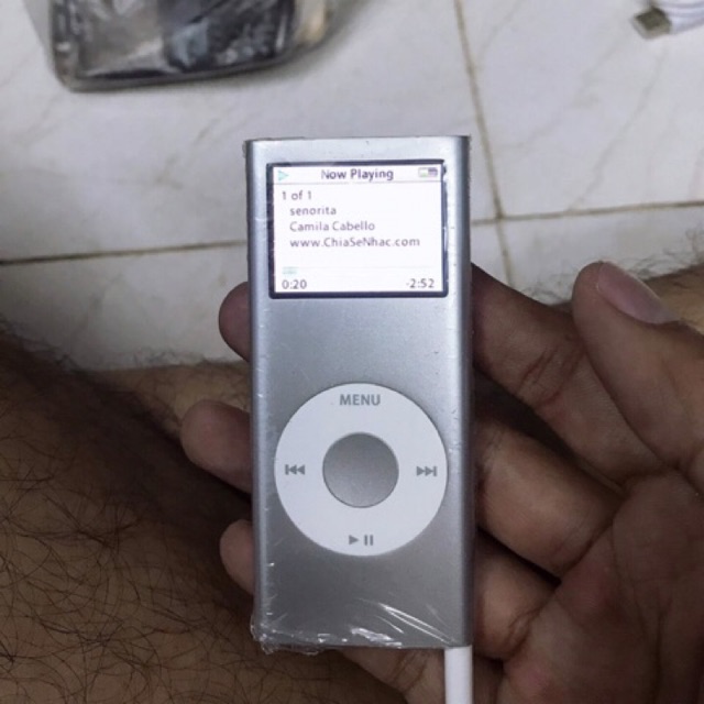 Máy nghe nhạc ipod nano bản 4gb