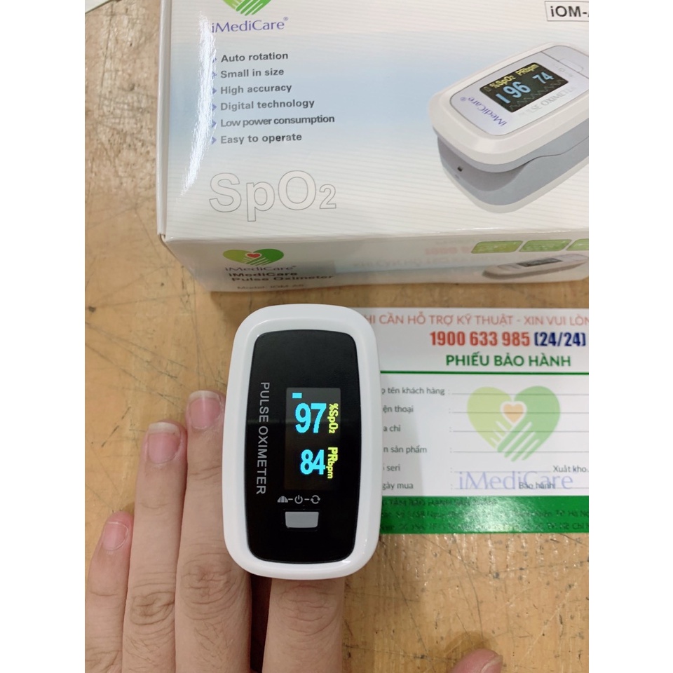 Máy đo nồng độ Oxy trong máu SpO2 và nhịp tim iMedicare iOM-A6