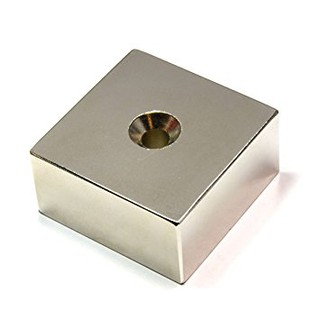 Nam châm cứu hộ 35x35x15mm có lỗ