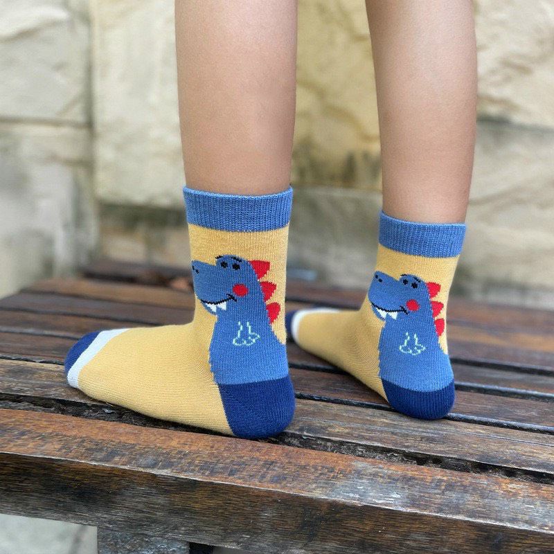 Sét 5 đôi tất khủng long mẫu mới cổ cao cho bé từ 1_12 tuổi