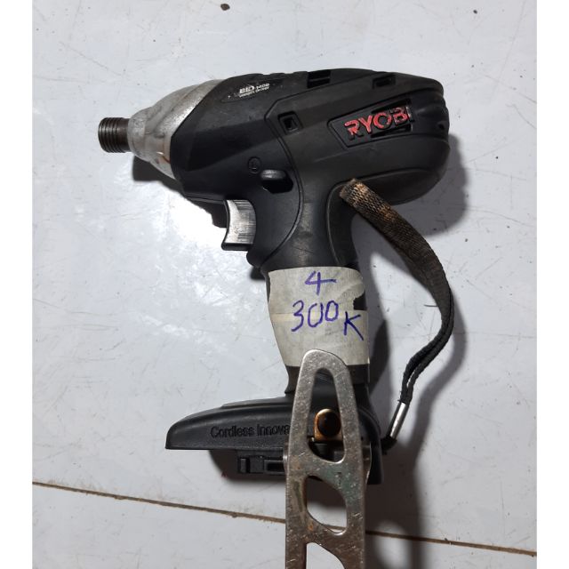 Máy bắn vít ryobi 14.4v nhật bãi 4