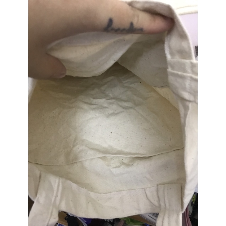 Túi tote 2hand kiểu lạ