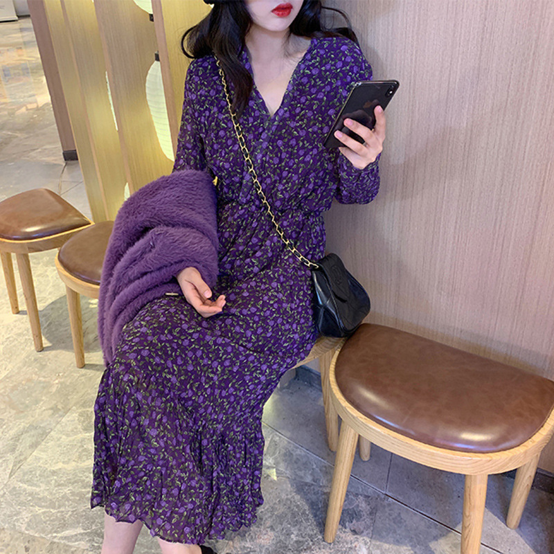 Đầm nữ dáng dài cổ chữ V họa tiết hoa phong cách cổ điển
