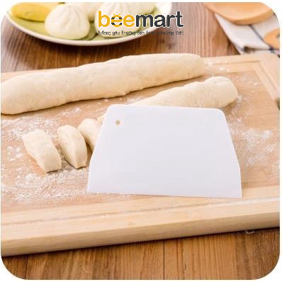 Miếng vét cắt bột nhựa