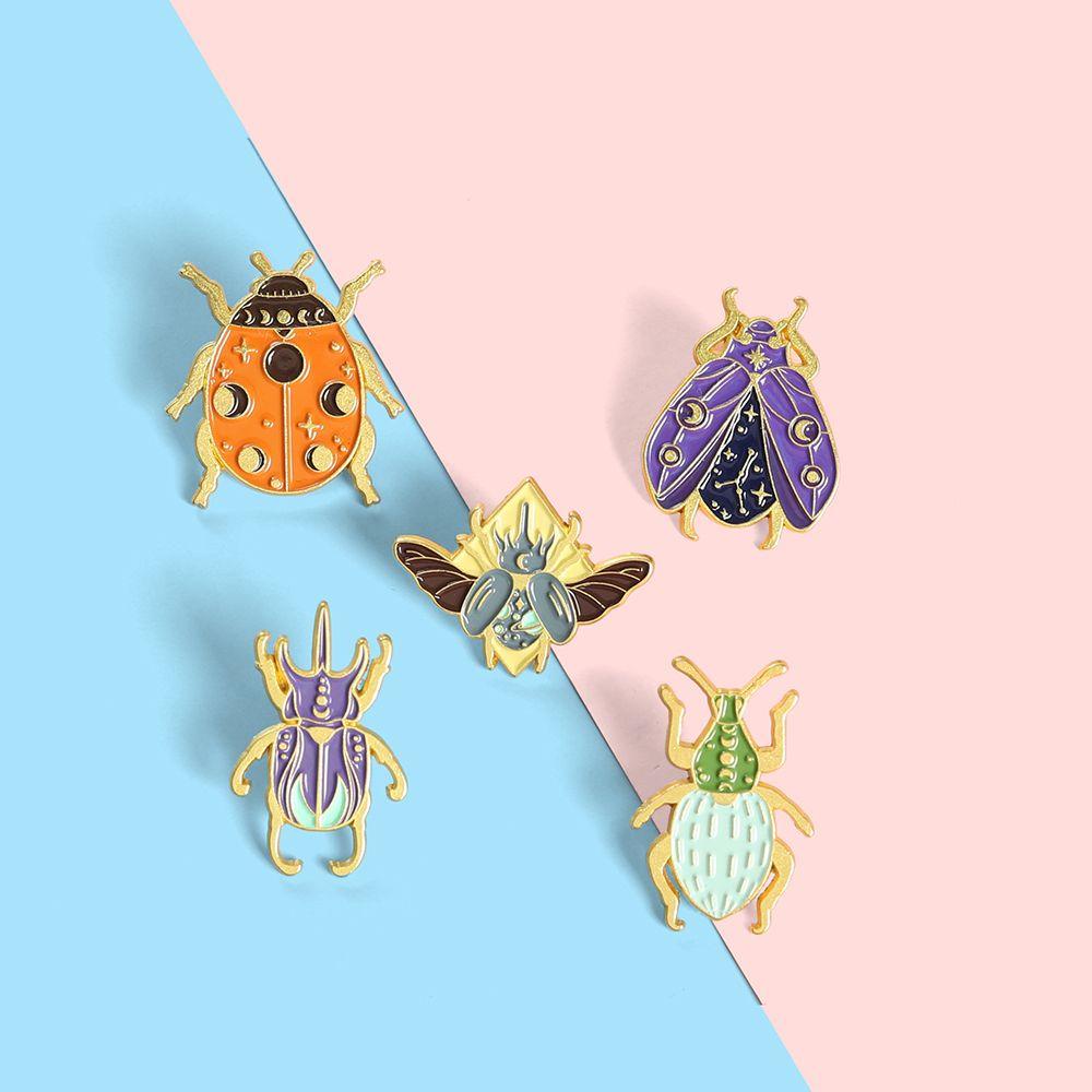 Trâm Cài Áo Hình Bọ Rùa Thời Trang Dành Cho Học Sinh