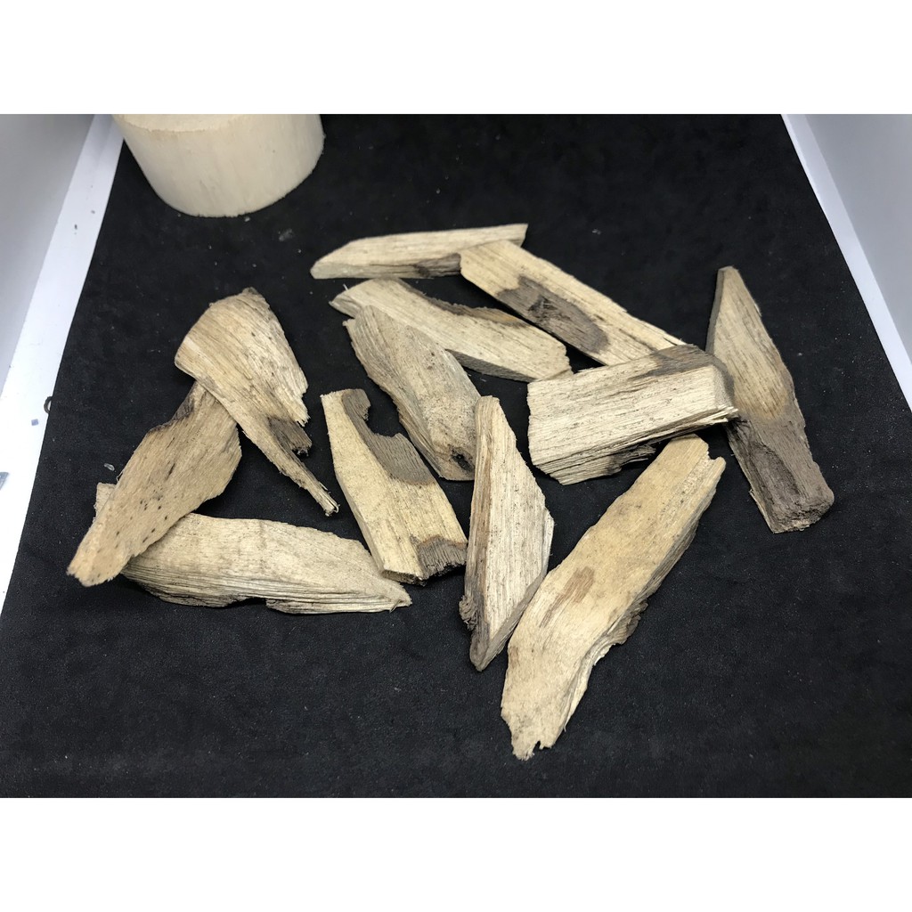 Gỗ thơm gỗ trầm thô 50g