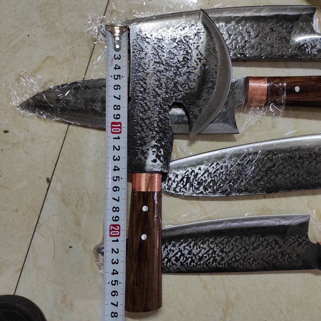 RÌU CHẶT CÂY, CHẶT XƯƠNG- LÀNG RÈN PHÚC SEN CAO BẰNG.