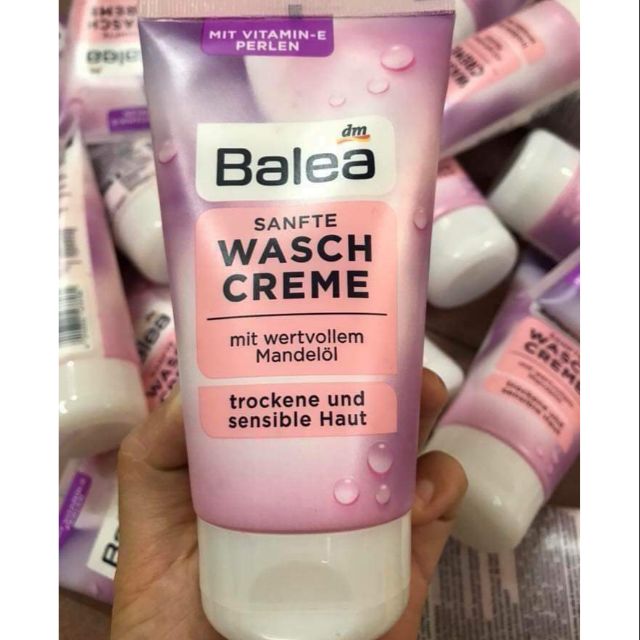 Sữa rửa mặt balea Đức